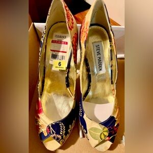 Steve Madden Women's Heels - Floral Multicolor, Size 6